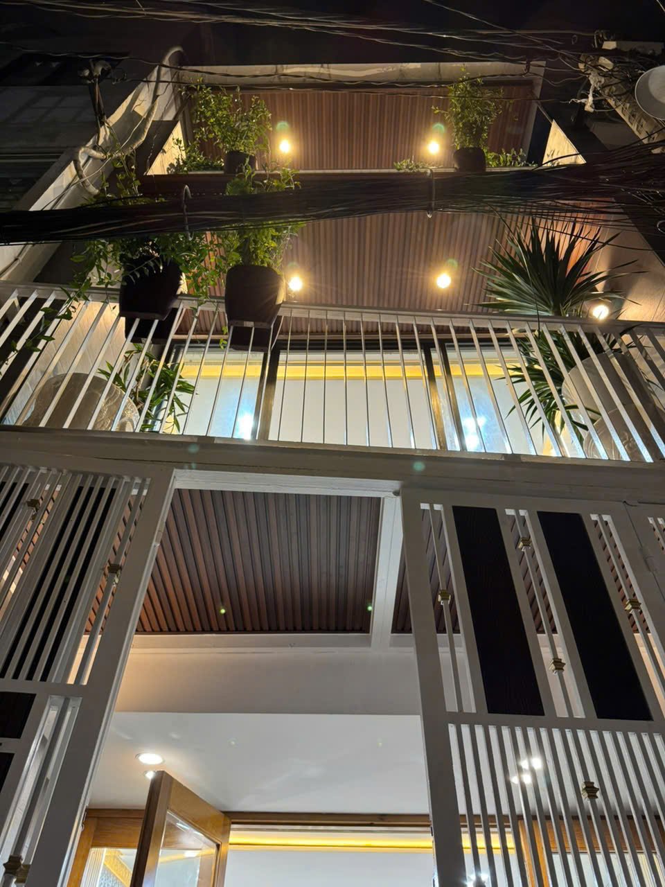 Nhà mới 3 tầng, Vuông, 32m2 – Phan Xích Long PN - Ảnh chính